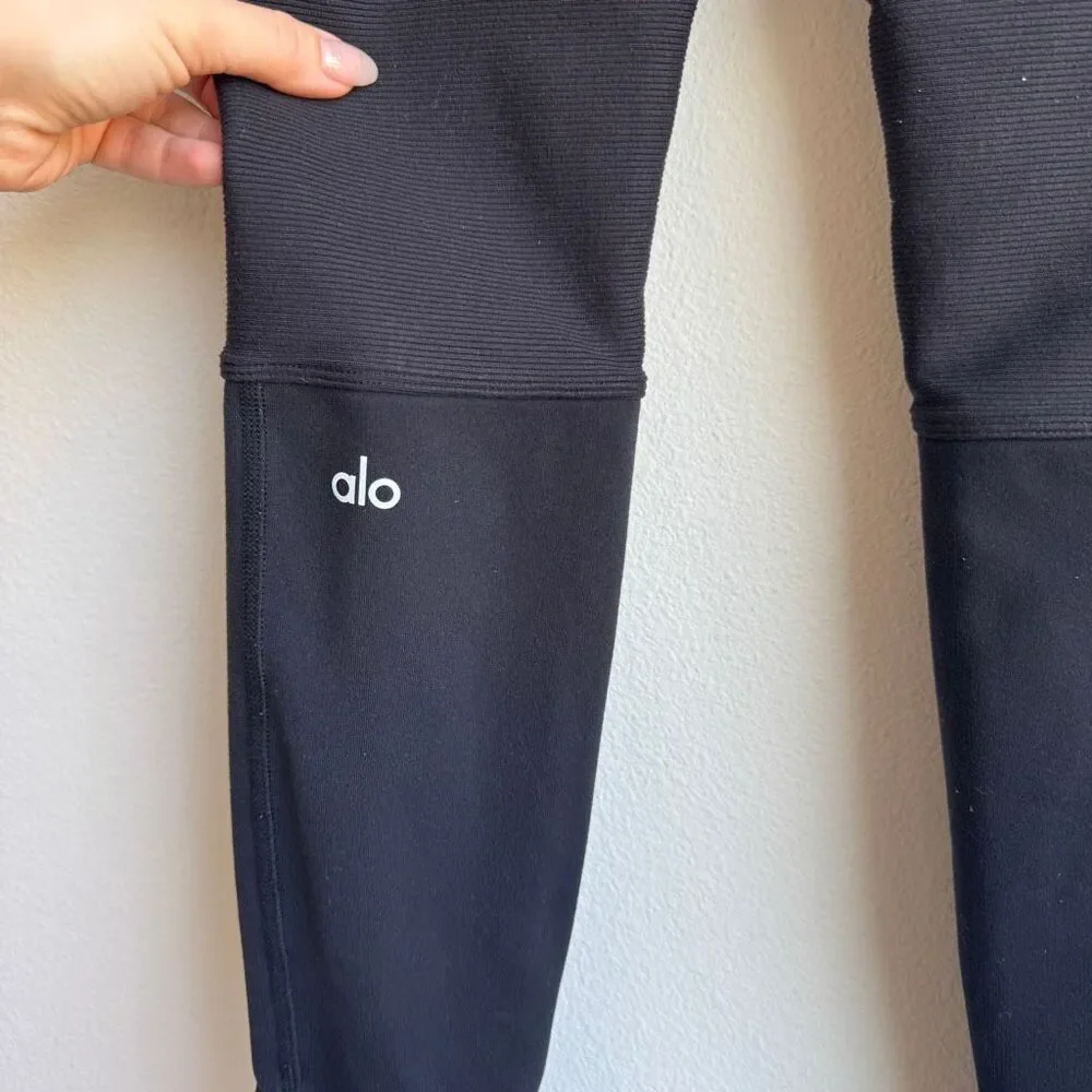Alo Yoga Banded Yoga Leggings Block Size Medium Logo Calf High Rise Compressive